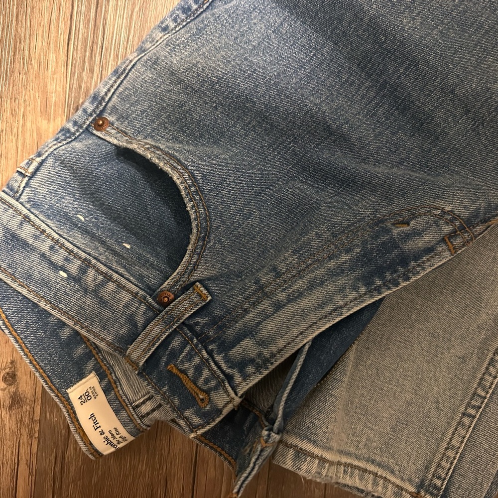 Abercrombie & Fitch High Rise Blue Jeans
